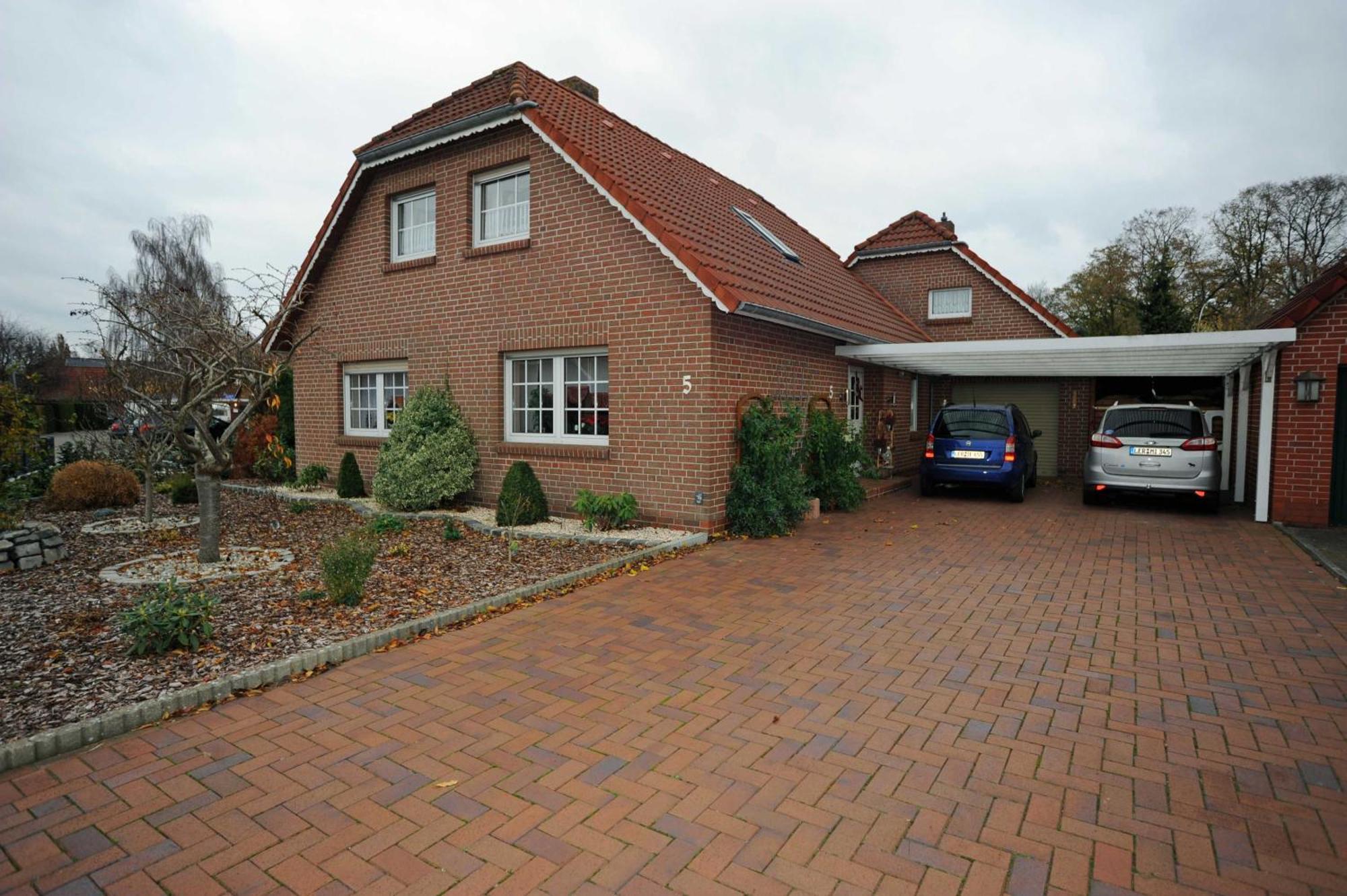 Ferienwohnung Brentano_ 65230 Moormerland Exterior photo
